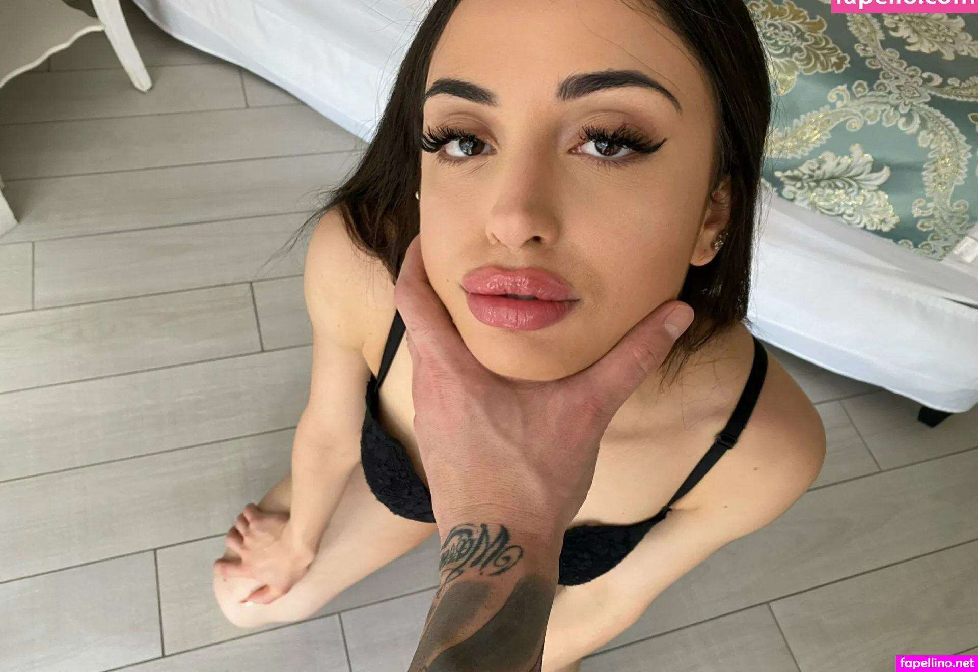isabellaangelina, labebesitadiosa Nude Leaked OnlyFans Photo #FbCEN4juG1