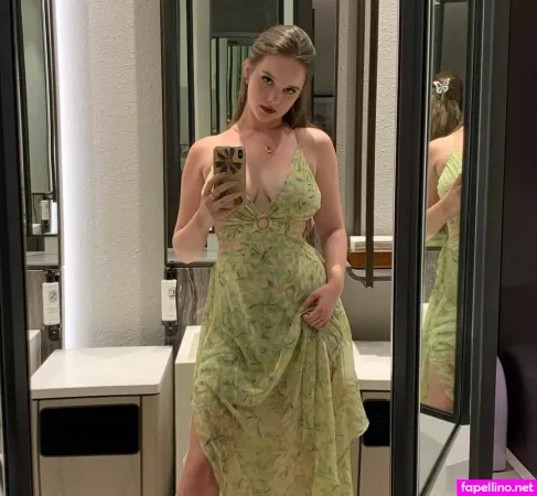 Isabellaardley OnlyFans Thumbnail #M2kWriD92Z