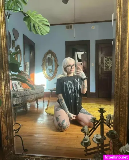 Isabellabloomfree OnlyFans Thumbnail #t8GKVyaddB