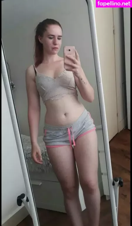 Isabellaboth OnlyFans Thumbnail #7XBh1wVpAa