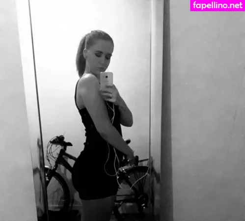 Isabellaboth OnlyFans Thumbnail #ZmSFnMpAmY