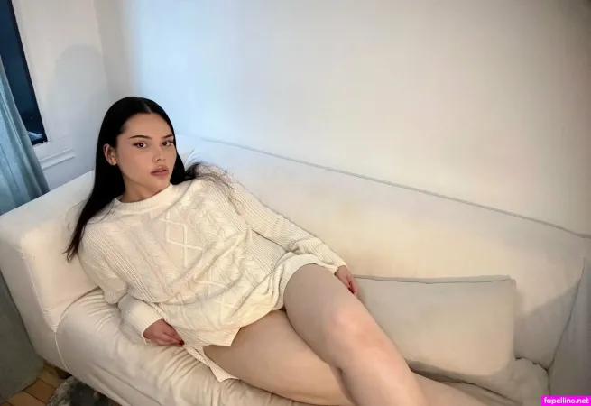 Isabelladee OnlyFans Thumbnail #fzWG7ZvuqC