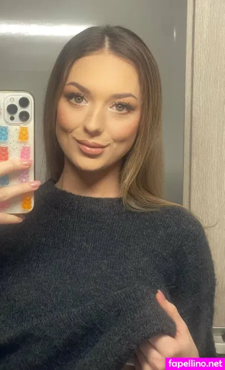Isabelladelaa OnlyFans Thumbnail #KfTA5nhIR8