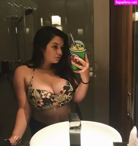 Isabellaell OnlyFans Thumbnail #6M5grjkgVz