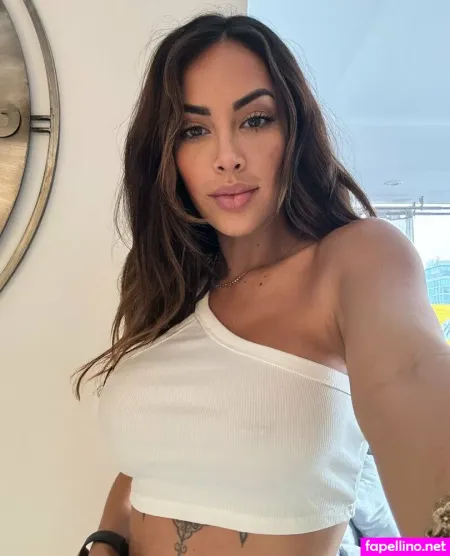 Isabellahartvip OnlyFans Thumbnail #XSBqLfAQ9a