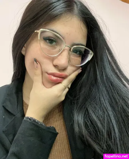 Isabellalovexo OnlyFans Thumbnail #KUwhRpaRWn