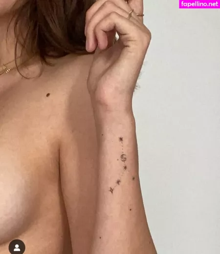 Isabellamour OnlyFans Thumbnail #KmKTh0wtpe