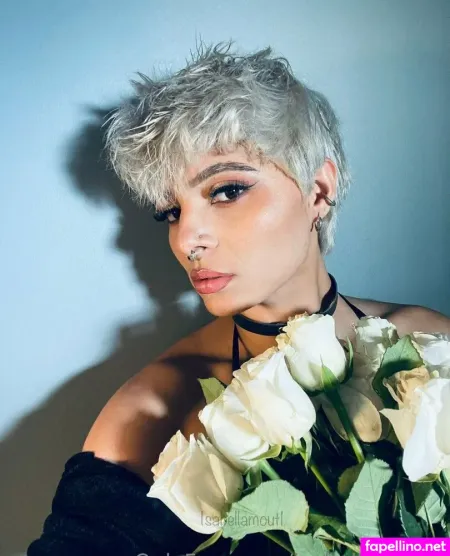 Isabellamout1 OnlyFans Thumbnail #PbVtl9gAe1