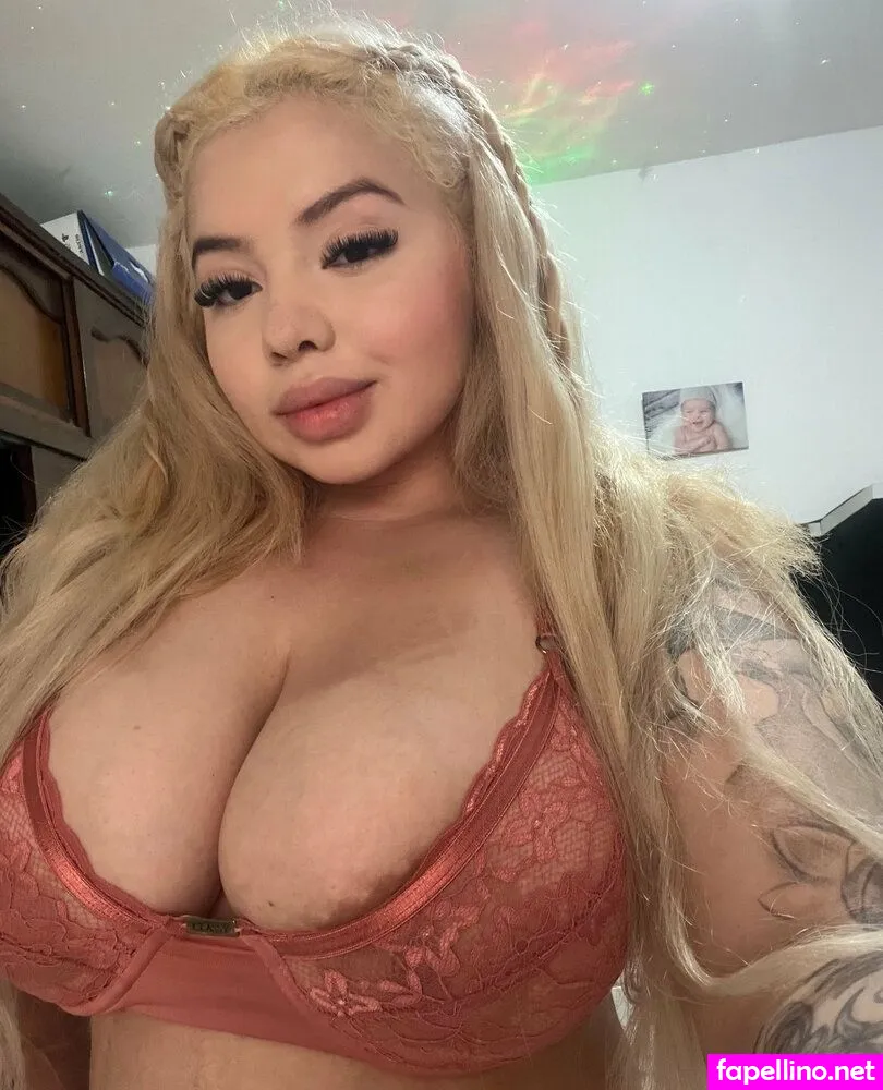 isabellaaperezzzz, isabellaperezz Nude Leaked OnlyFans Photo #AzxHki2qHX