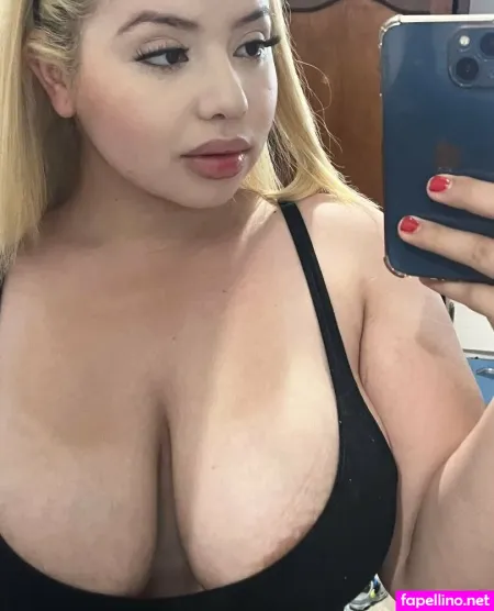 Isabellaperezz OnlyFans Thumbnail #no7OJ6CwSc