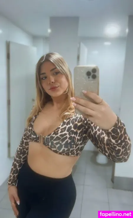 Isabellardzz OnlyFans Thumbnail #mQ0pmLg64n