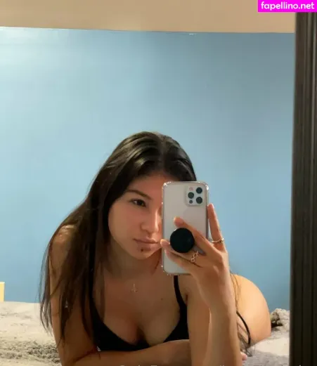 Isabelle Baby OnlyFans Thumbnail #8Qtk7rOjdi