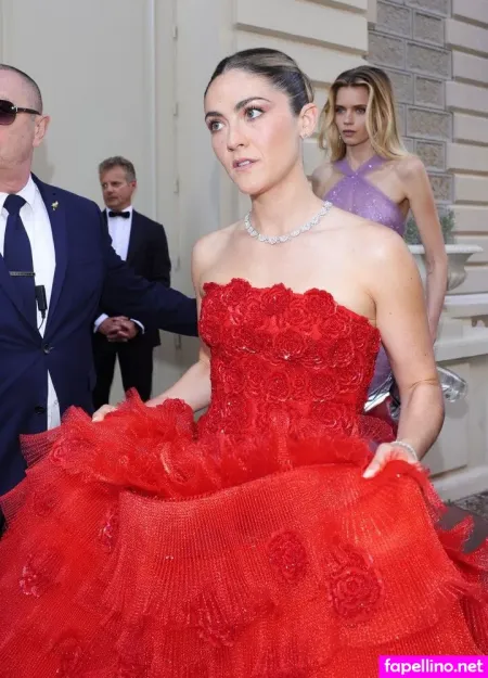 Isabelle Fuhrman OnlyFans Thumbnail #iqEp0w84IF