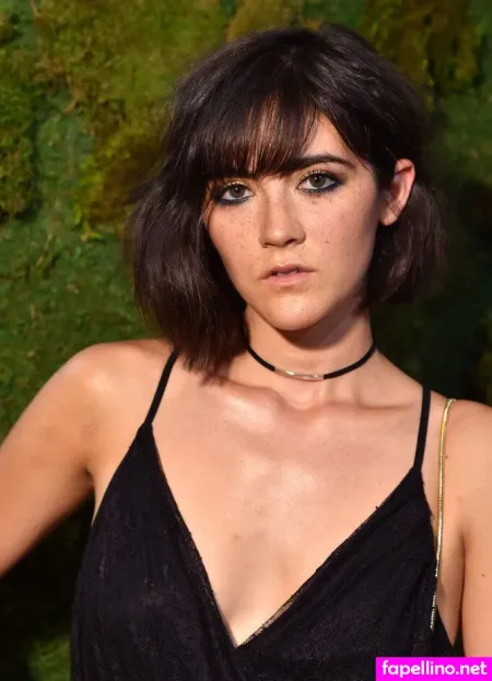 Isabelle Fuhrman OnlyFans Thumbnail #pBkJrGRoRr