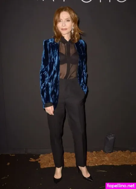 Isabelle Huppert OnlyFans Thumbnail #yE0MSAduaT