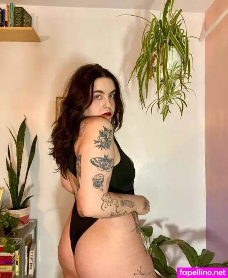 Isabelle Jade OnlyFans Thumbnail #O22GMqBNGZ