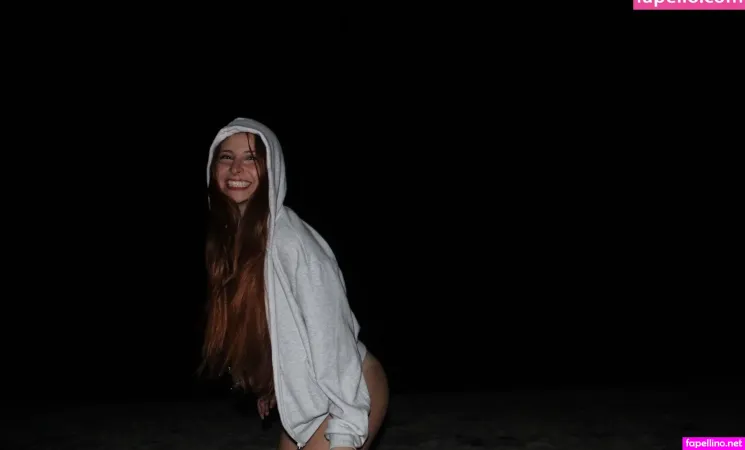 Isabelle Leblanc OnlyFans Thumbnail #8loIpxIpBN