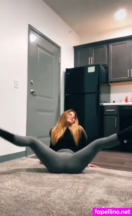 Isabelle Leblanc OnlyFans Thumbnail #Ewpod0qvMd