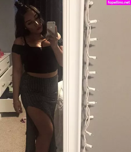 Isabelle Maltais OnlyFans Thumbnail #OLfs36G6iv