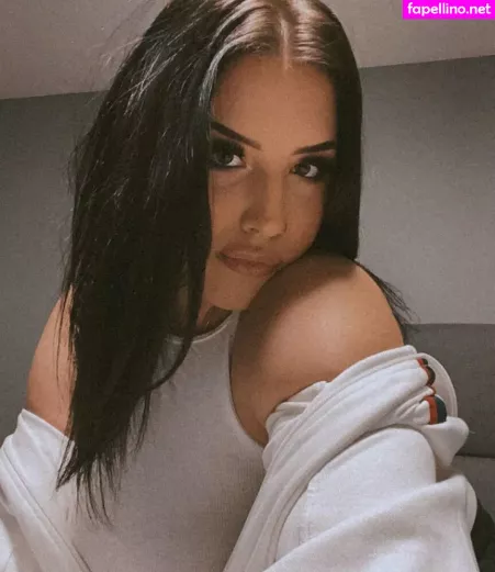 Isabelle Maltais OnlyFans Thumbnail #qOah8x82Oa