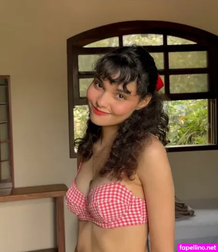 Isabelle Moreiraxsbel Main Profile Photo