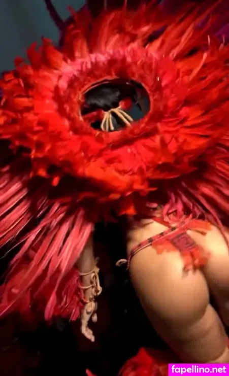 Isabelle Nogueira OnlyFans Thumbnail #J5khCTNeAA