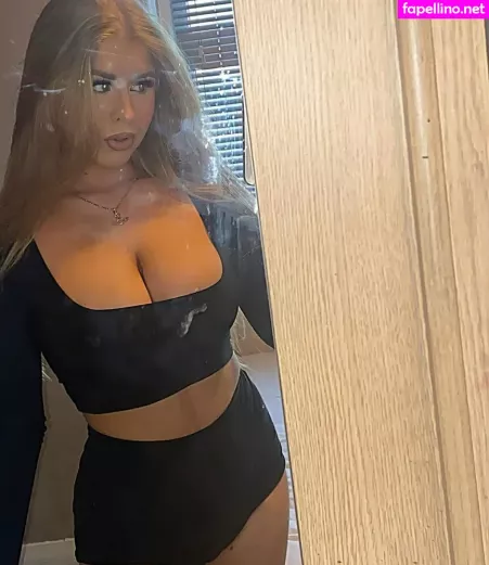 Isabelle Rose OnlyFans Thumbnail #0hyZ1nDCZZ