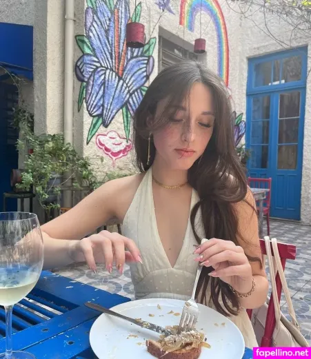 Isabelle Stoll OnlyFans Thumbnail #2T3N6CeeGE