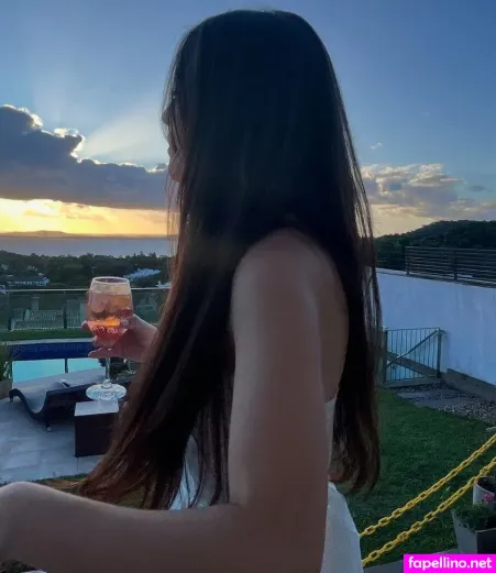 Isabelle Stoll OnlyFans Thumbnail #5PL3BkNUTS