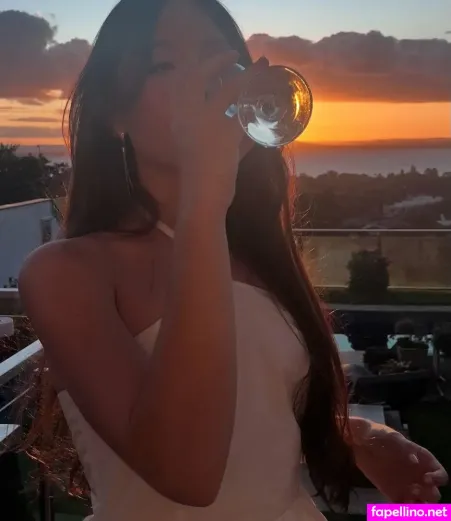 Isabelle Stoll OnlyFans Thumbnail #QEtzFCDazN