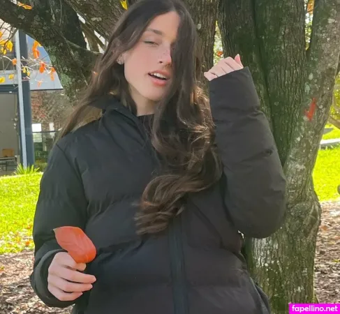 Isabelle Stoll OnlyFans Thumbnail #rPAlyRZbQq