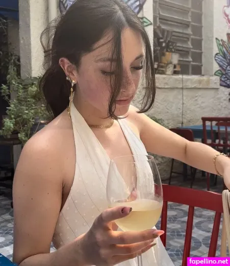 Isabelle Stoll OnlyFans Thumbnail #tTiBCFsuga