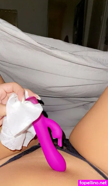 Isabellex04 OnlyFans Thumbnail #4PsWcxirYa