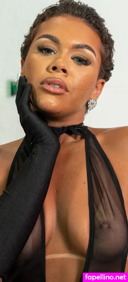 Isabelli Ferreira OnlyFans Thumbnail #gGyK9vAnYj