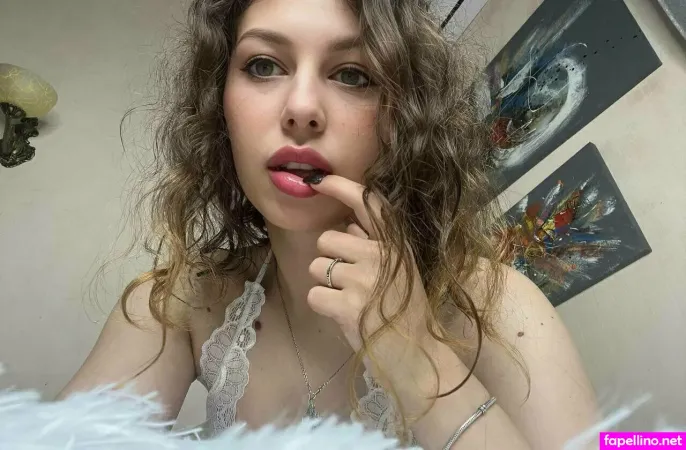 Isabelraven OnlyFans Thumbnail #h94JVwVF8u