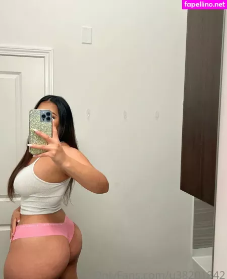 Isabelxx OnlyFans Thumbnail #1xB6v71lTt