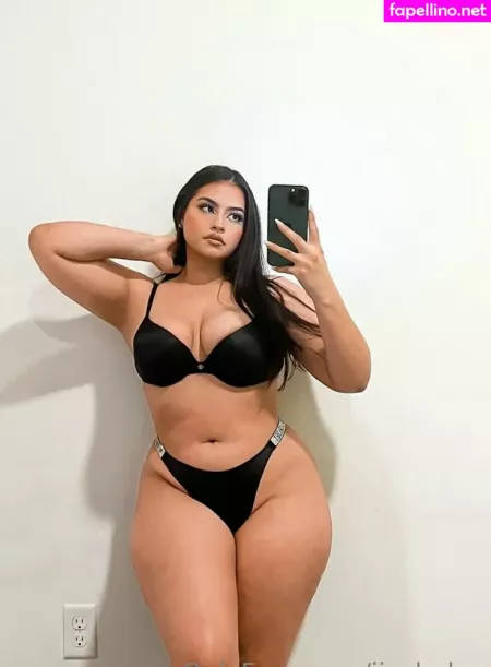 Isabelxx OnlyFans Thumbnail #3XjxwzJchd