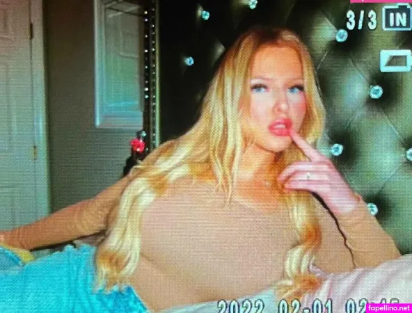 Isadora Maksym OnlyFans Thumbnail #8dlTYxYEly