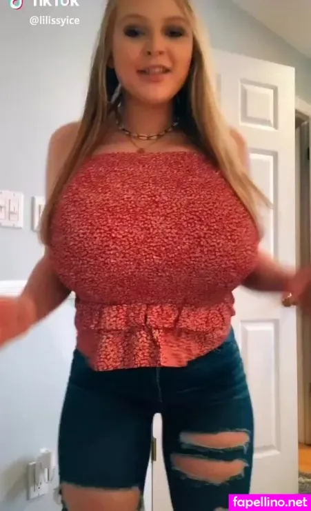 Isadora Maksym OnlyFans Thumbnail #NaHQE01egZ