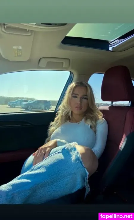 Isadora Maksym OnlyFans Thumbnail #bCBqTkrNbJ