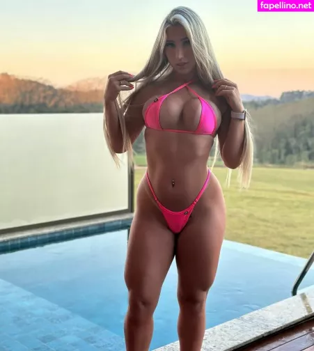 Isadora Vale Dezoitou 1 OnlyFans Thumbnail #27BvbLPCFI