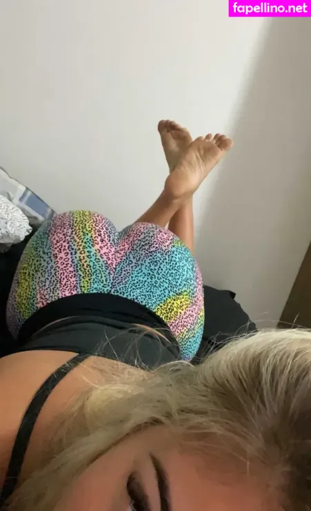 Isadoravale OnlyFans Thumbnail #8ShJUU3rXE