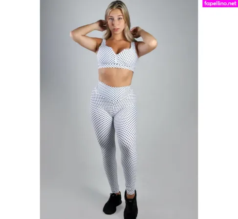 Isadoravale OnlyFans Thumbnail #axkagyfjlK