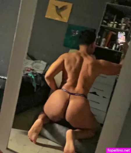 Isaibarr OnlyFans Thumbnail #4ug7RE3kCk