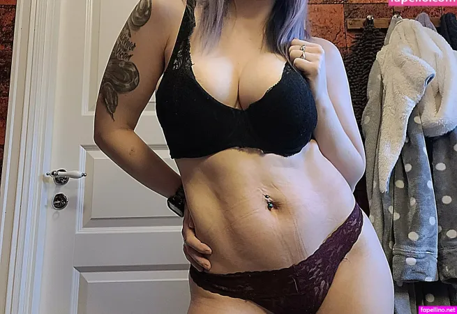 Isaredbird OnlyFans Thumbnail #5bbSmDovPJ