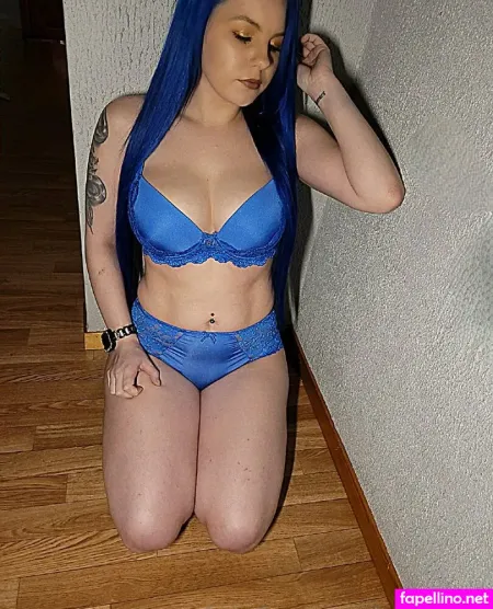 Isaredbird OnlyFans Thumbnail #EArh0KliXb