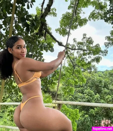 Isaury Calvo OnlyFans Thumbnail #q4ipKfC0P5