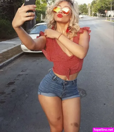 Isavegas OnlyFans Thumbnail #F5g0FkrL3T