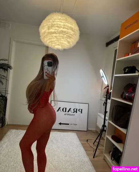 Iselinmichelsenfree OnlyFans Thumbnail #ouL97tcLXd