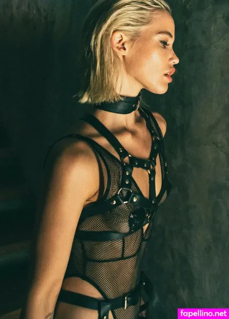 Isha Van Dijk OnlyFans Thumbnail #gOrKfD7OhY